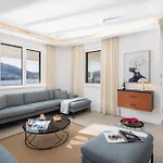 Beachfront Mila M With Pool Villa