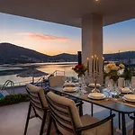 Beachfront Mila M With Pool Villa Vinišće
