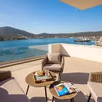 Beachfront Mila M With Pool *