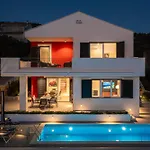 Beachfront Mila M With Pool *