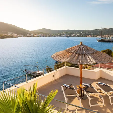 Beachfront Mila M With Pool