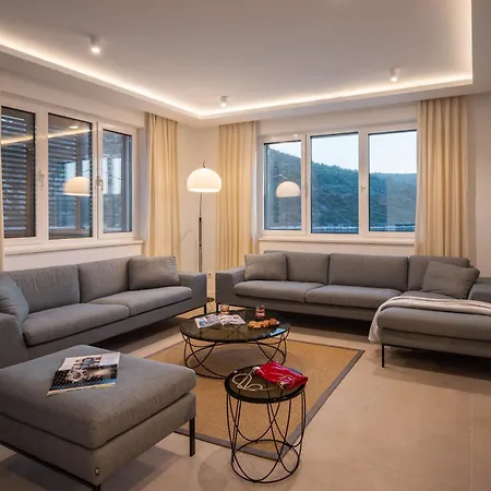 Villa Beachfront Mila M With Pool