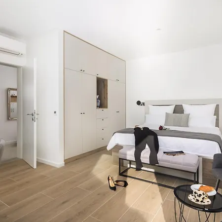 Villa Beachfront Mila M With Pool