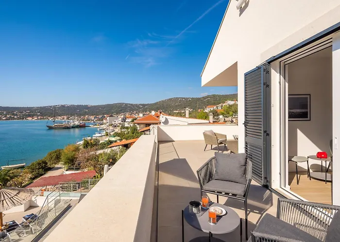 Beachfront Mila M With Pool