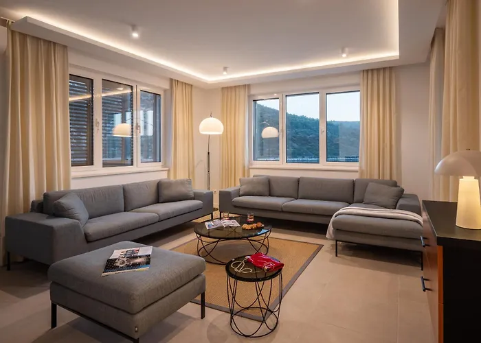 Vila Beachfront Mila M With Pool